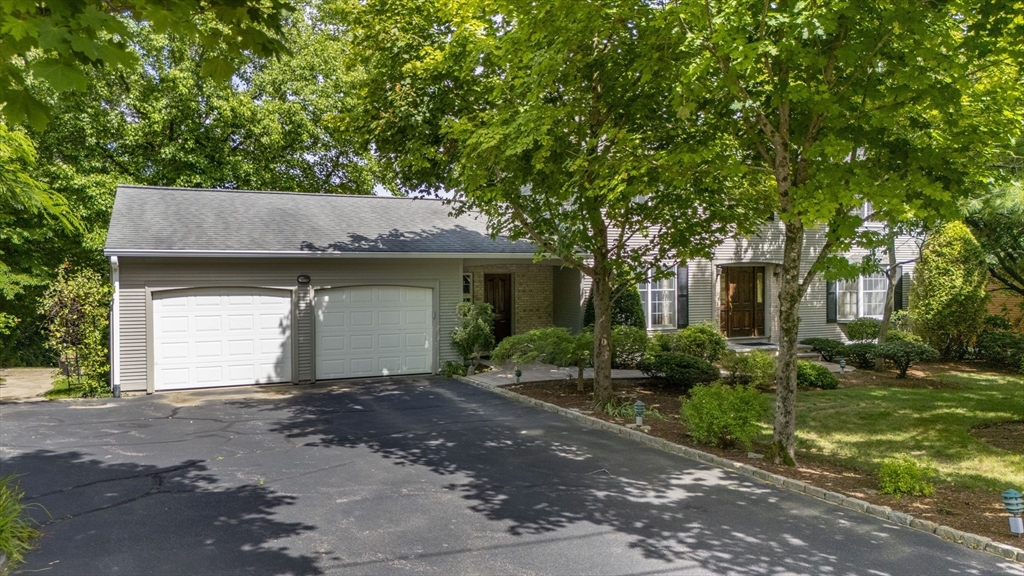 61 Kimberly Lane