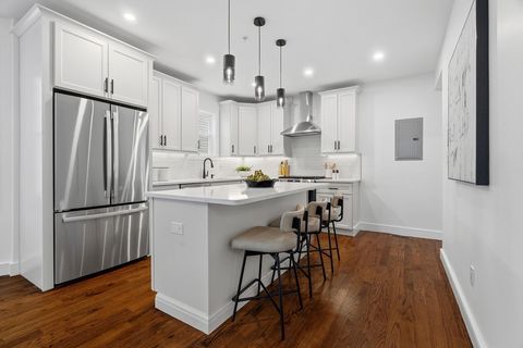 73 Romsey St 1 Boston MA 02125