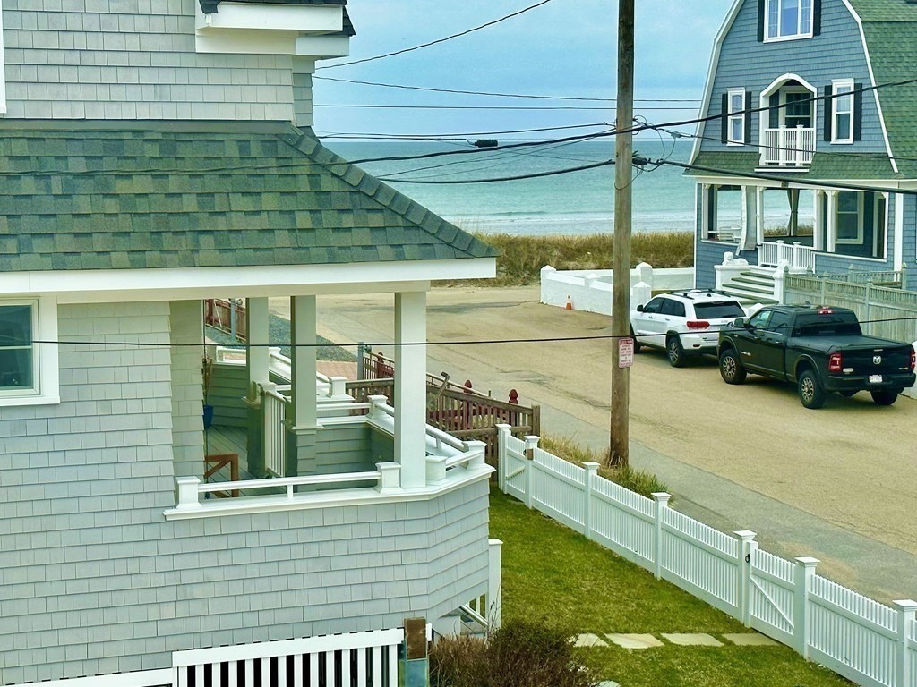 147 Kenberma Street house