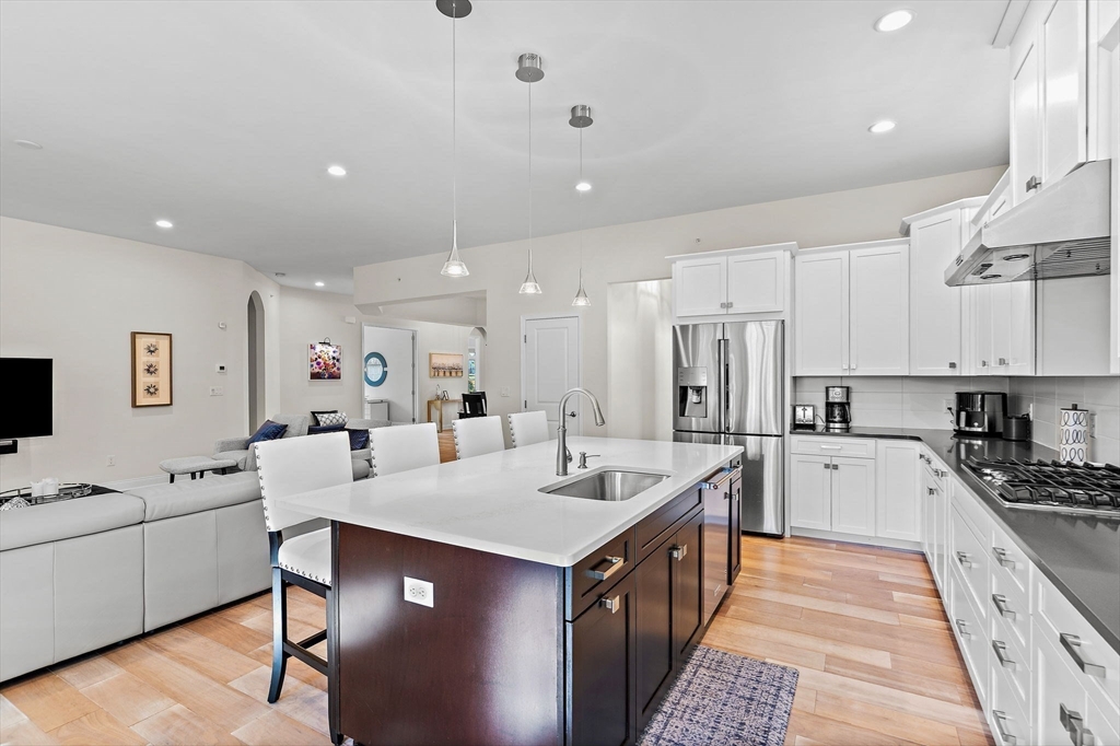 61 Ridgewood Drive 61