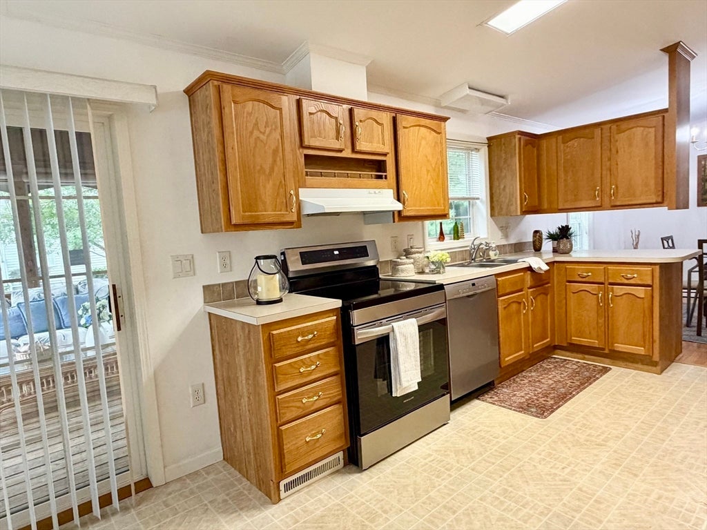 408 Green Street, Middleboro, MA Photo #12