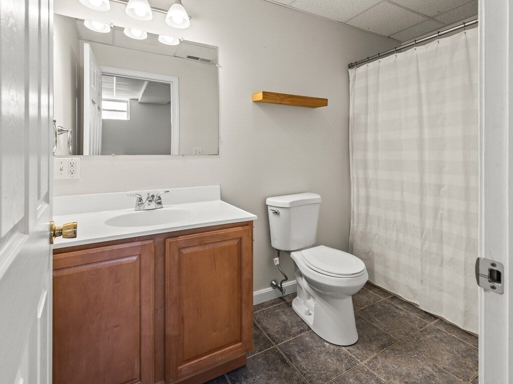 705 Southbridge St #A, Worcester, MA, 705 Southbridge St #A, Worcester, MA Photo #7