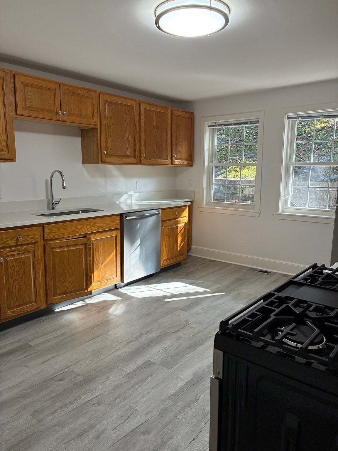28 Aldrich RD #A, Watertown, MA, 28 Aldrich RD #A, Watertown, MA Photo #2
