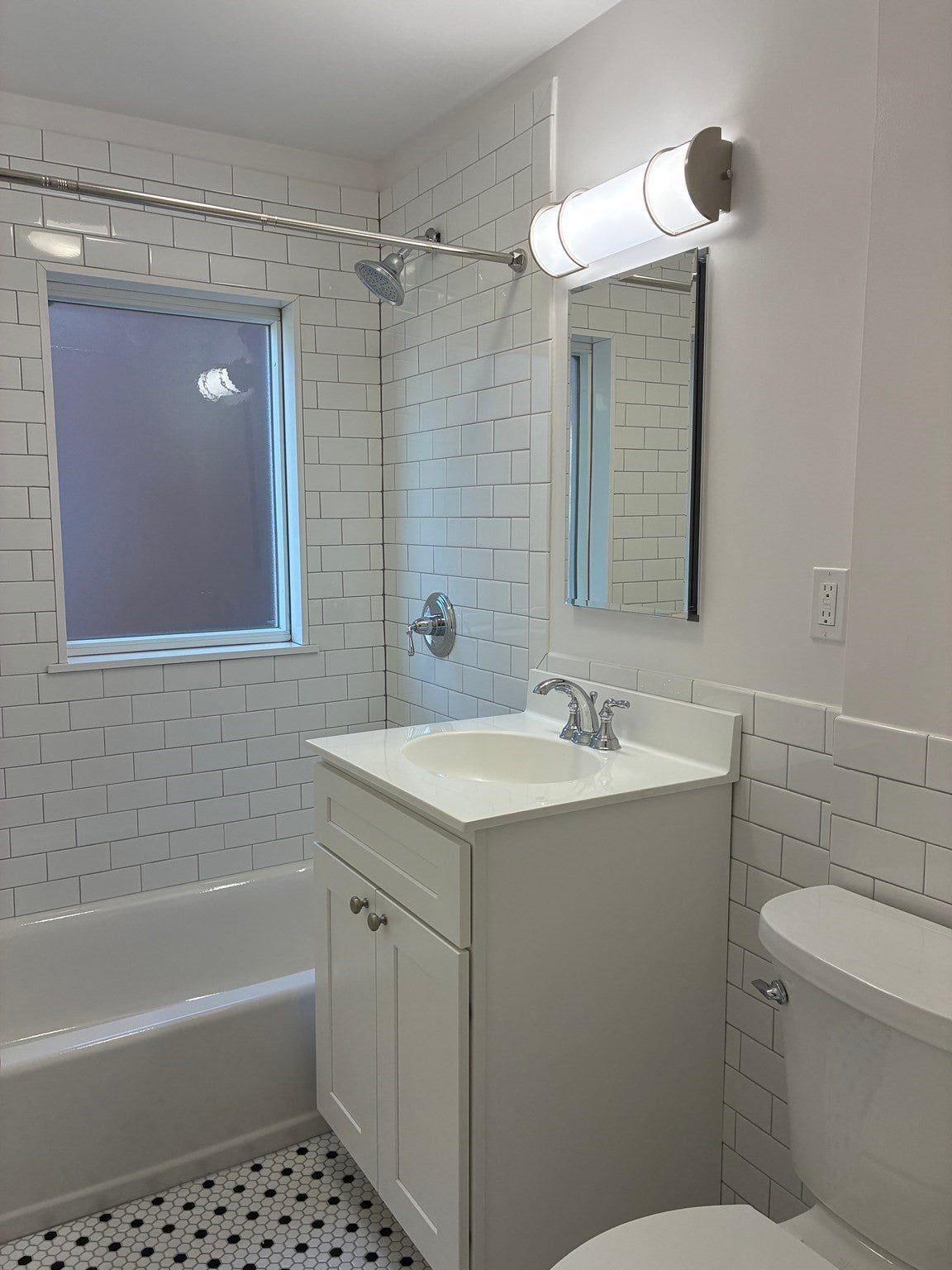 28 Aldrich RD #A, Watertown, MA, 28 Aldrich RD #A, Watertown, MA Photo #9