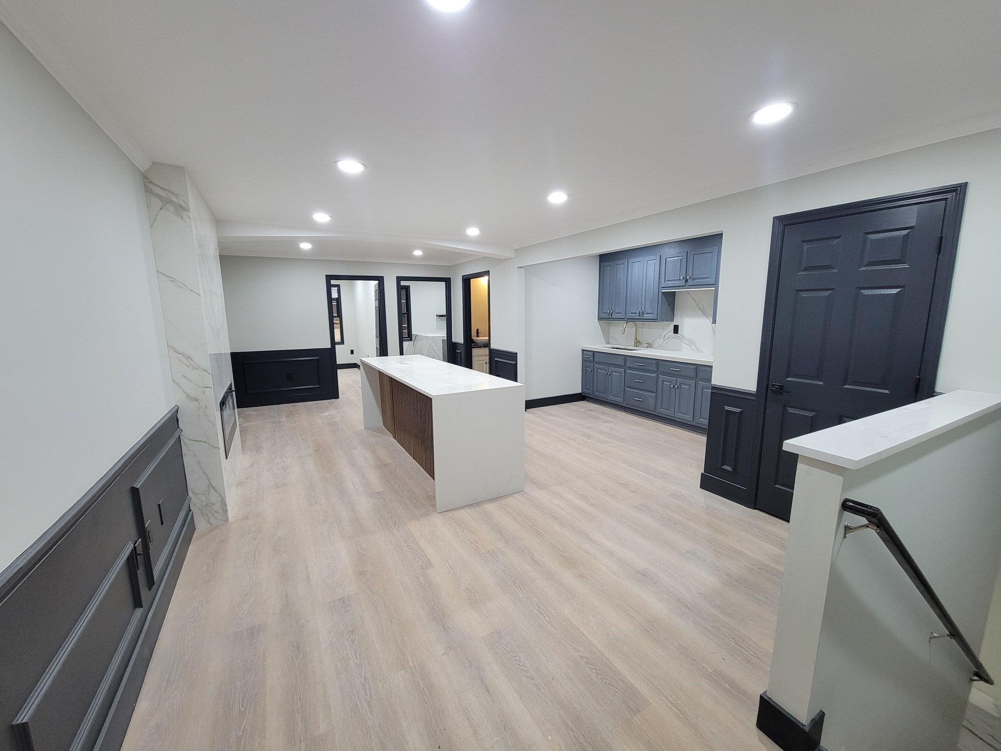 41-97 Court St 91-97