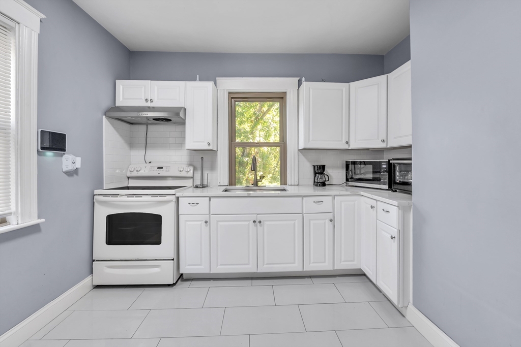 222 S Main Street, Hopedale, MA Photo #8