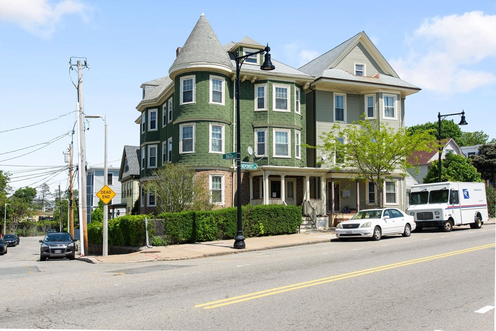 16 Neponset Ave