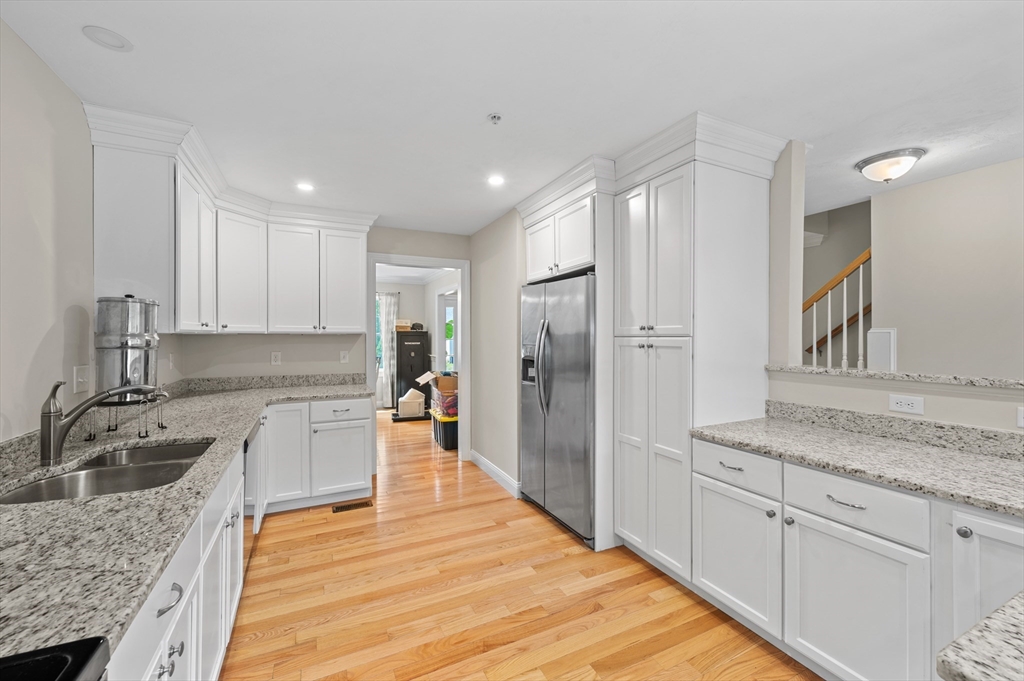 12 Stratford Village Drive 12