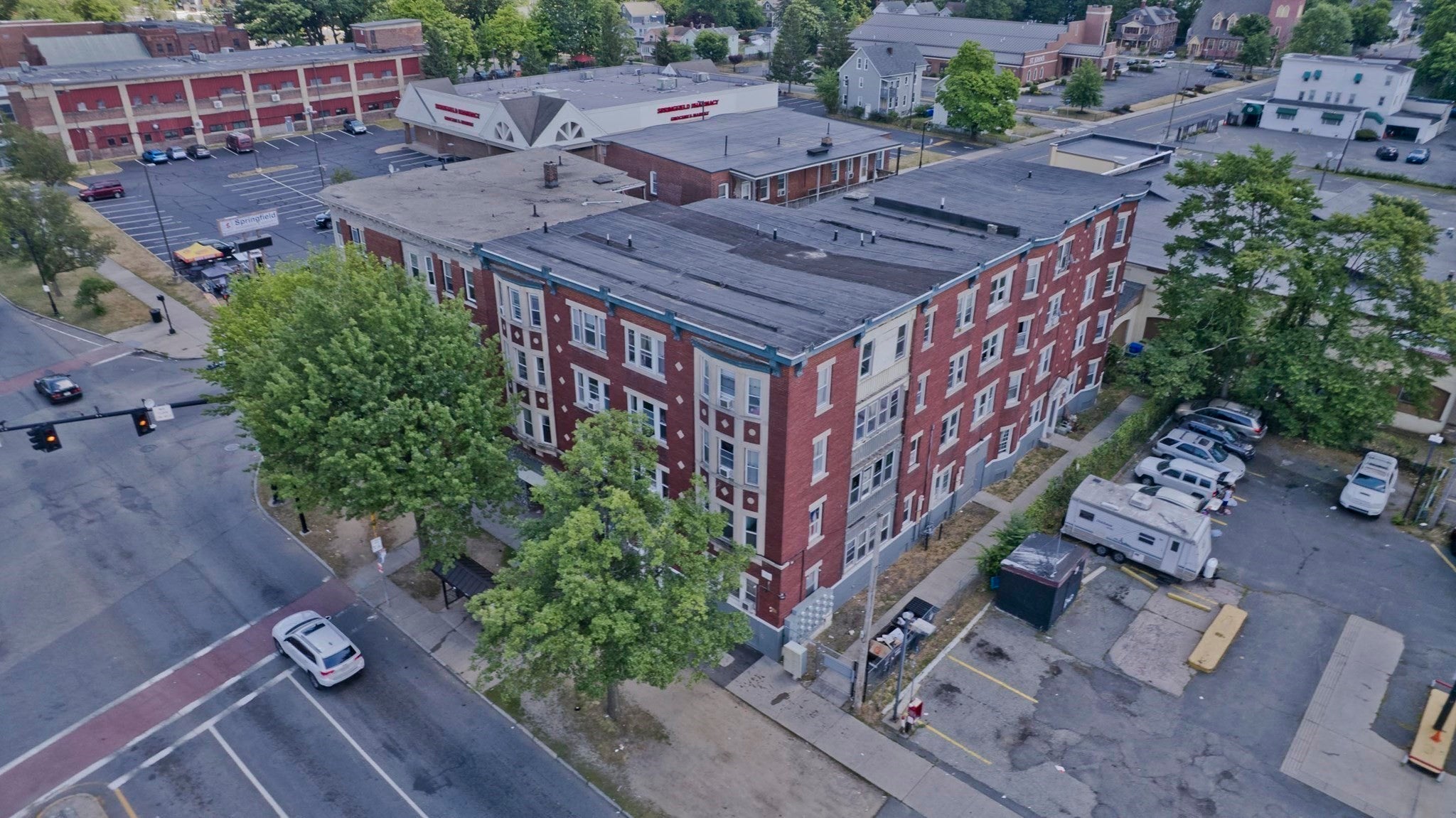 683-687 State St