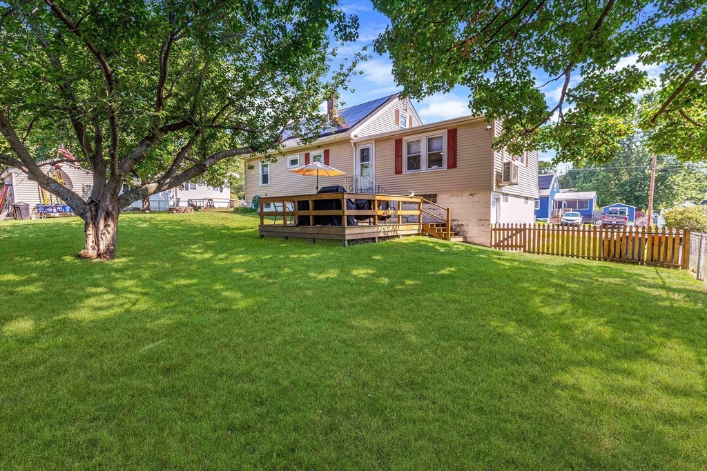 48 Long Pond Dr