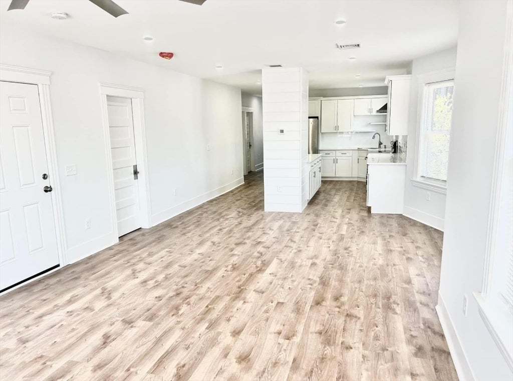 24 Windham St #3, Worcester, MA Photo #4