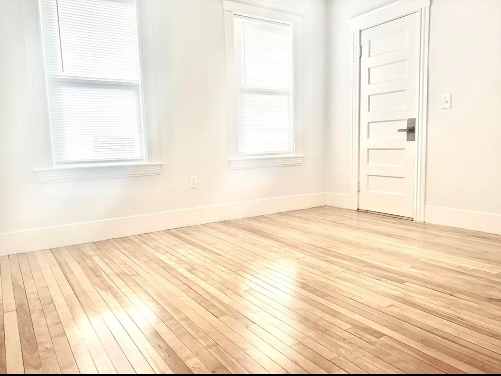 24 Windham St #3, Worcester, MA Photo #10