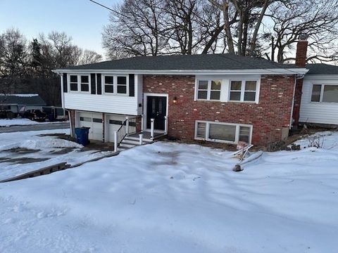 33 Crawford St Randolph MA 02368