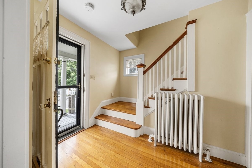 12 Lincoln St