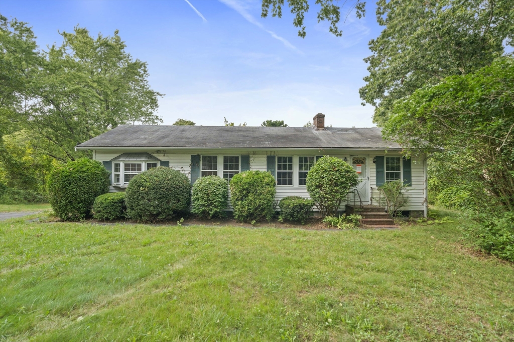 54 Manomet Point Rd
