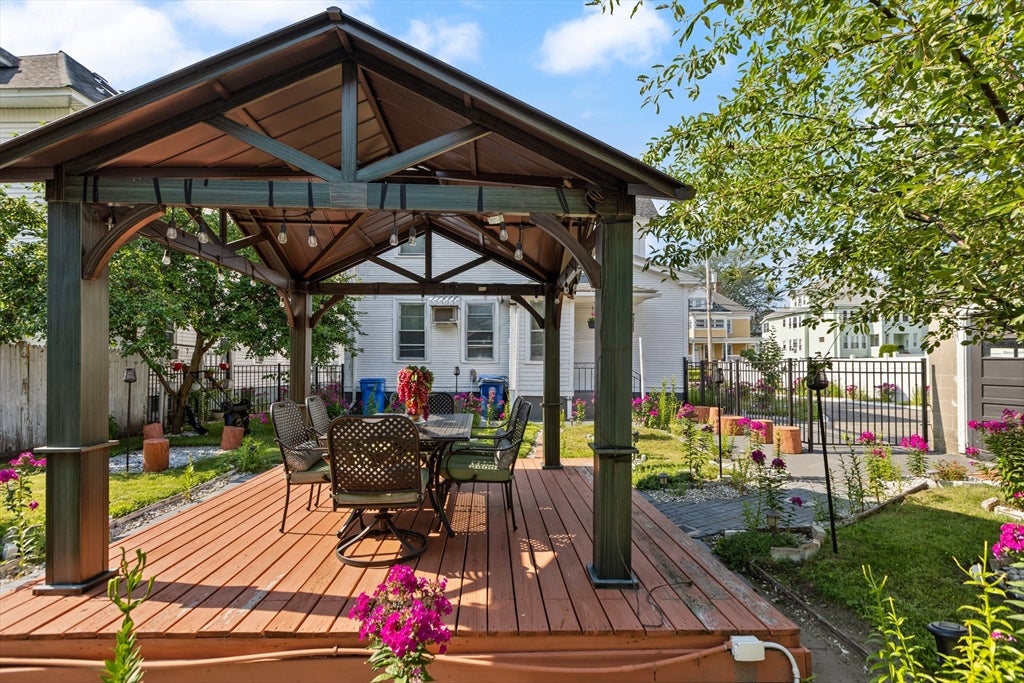 16 Logan St, Lawrence, MA, 16 Logan St, Lawrence, MA Photo #39