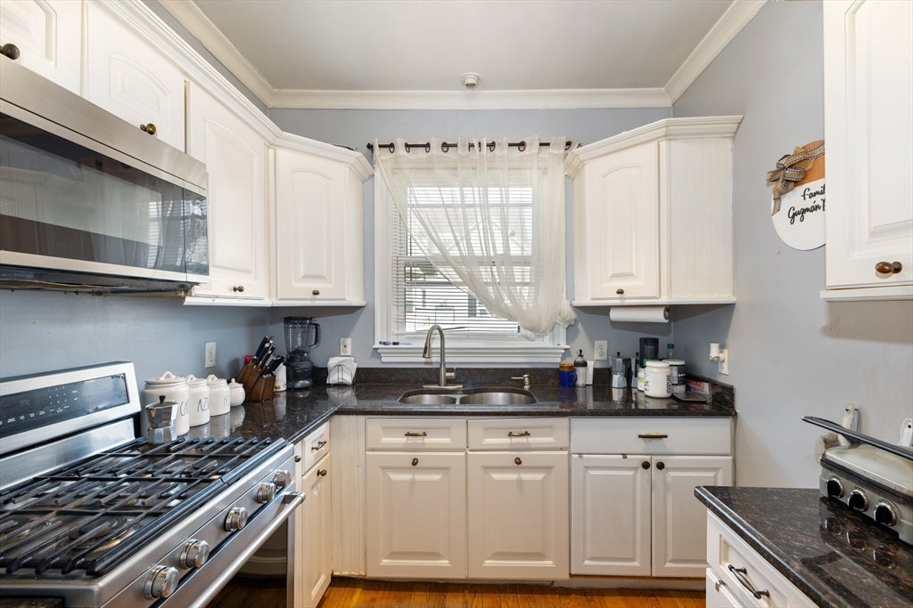16 Logan St, Lawrence, MA, 16 Logan St, Lawrence, MA Photo #20