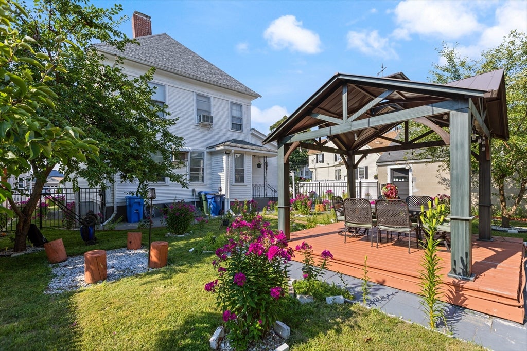 16 Logan St, Lawrence, MA, 16 Logan St, Lawrence, MA Photo #40