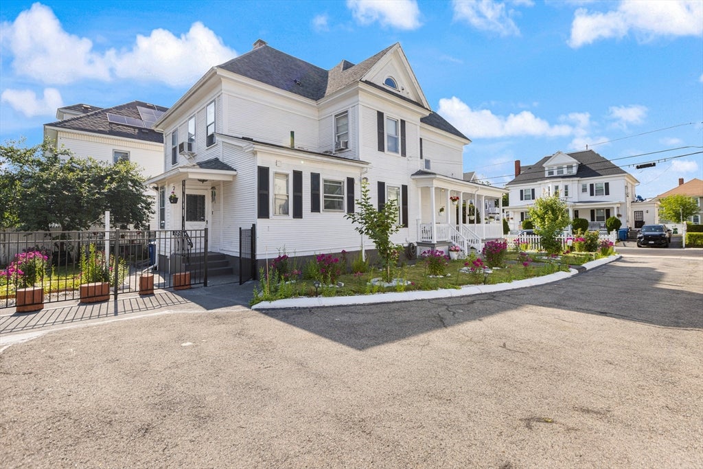 16 Logan St, Lawrence, MA, 16 Logan St, Lawrence, MA Photo #2