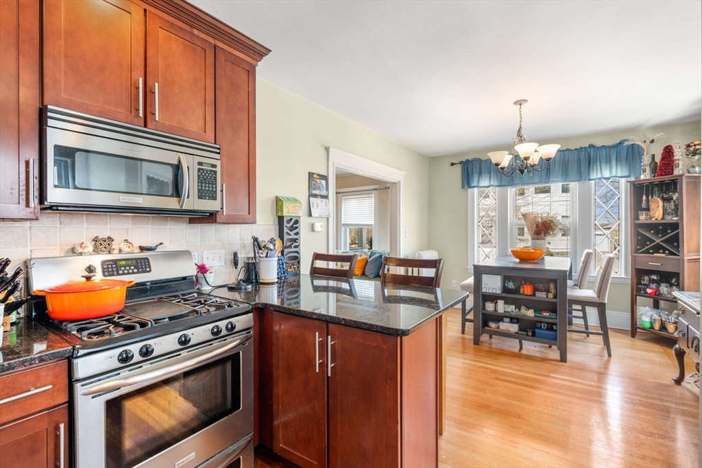 74 Bradfield Ave
