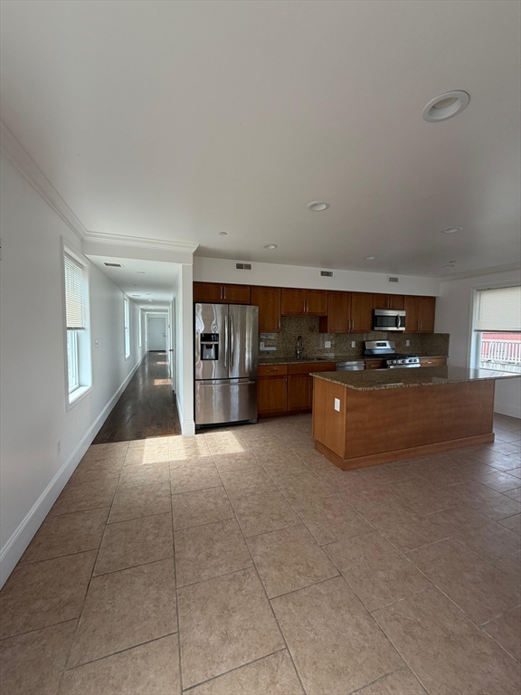 Photo of 375 Crescent Avenue, Chelsea, MA