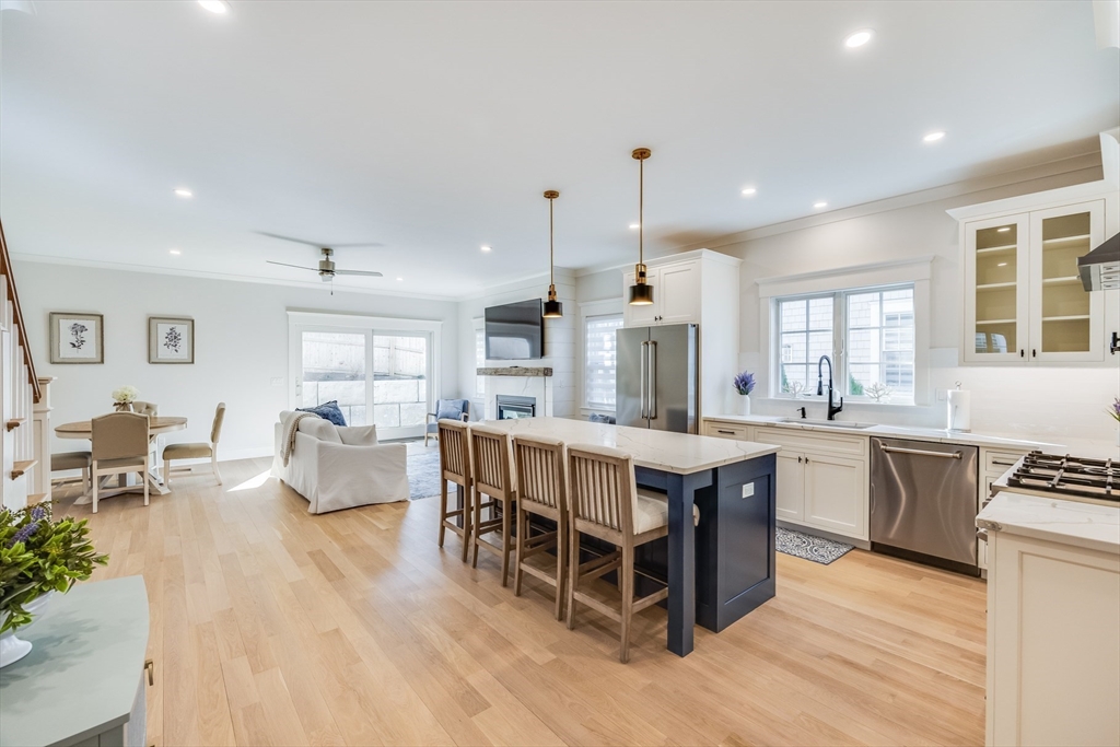 255 Old Main Road 2B