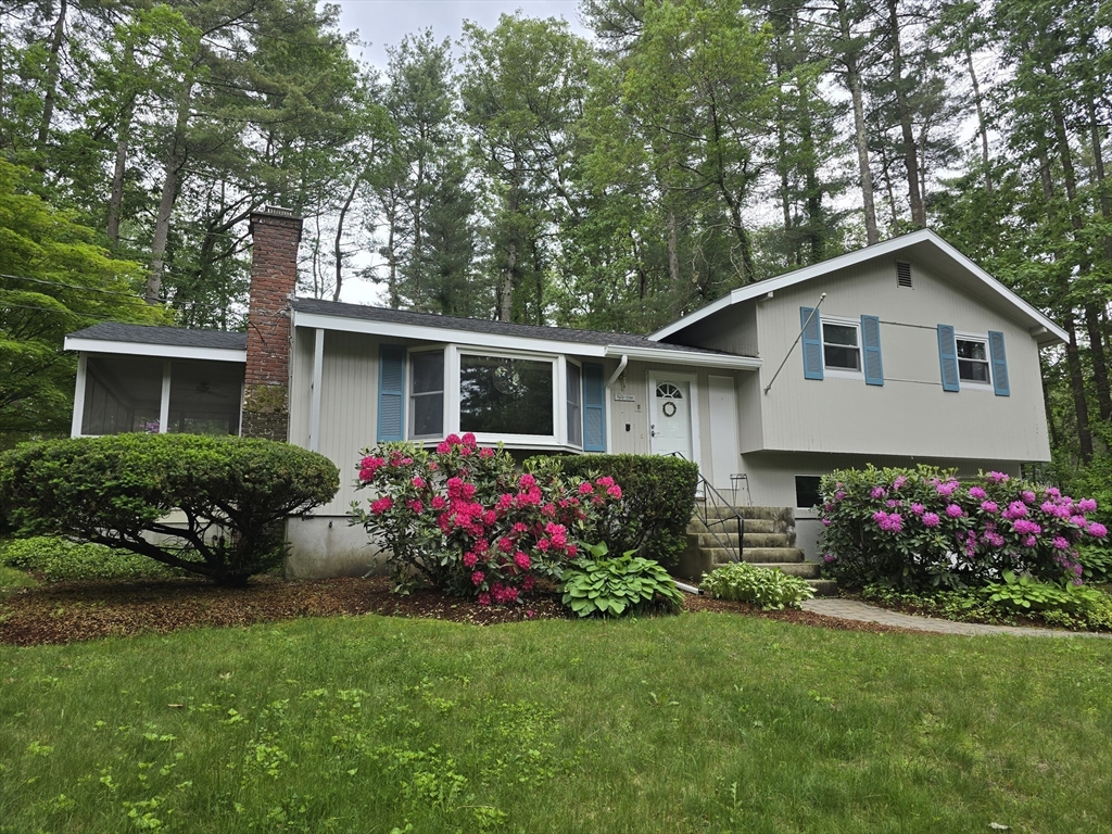 51 Barton Dr