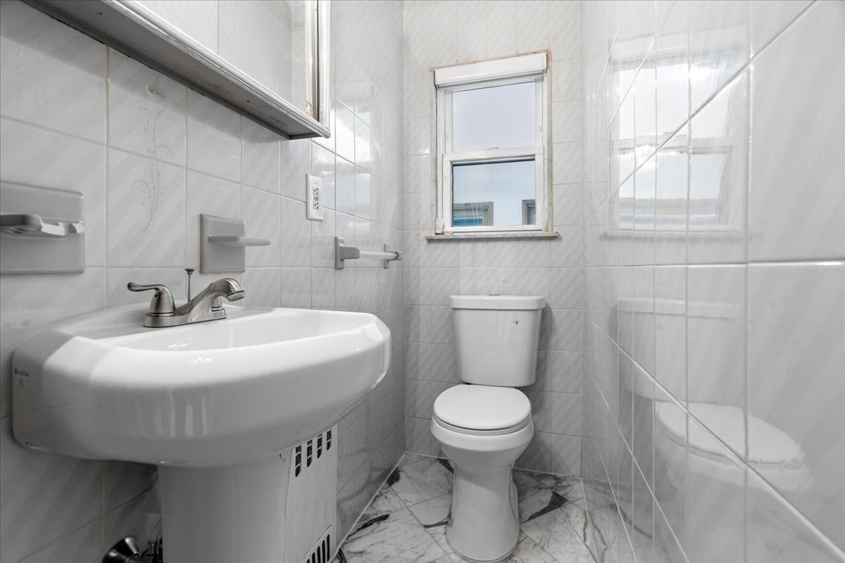 6 Burbank Rd, Medford, MA, 6 Burbank Rd, Medford, MA Photo #28