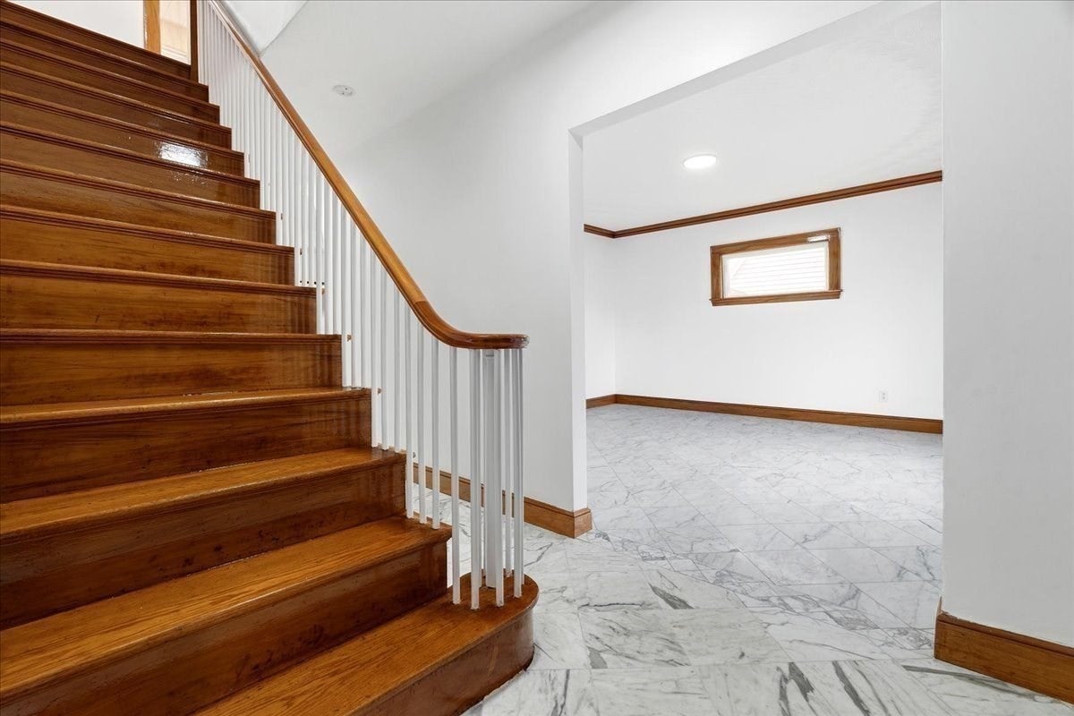 6 Burbank Rd, Medford, MA, 6 Burbank Rd, Medford, MA Photo #20
