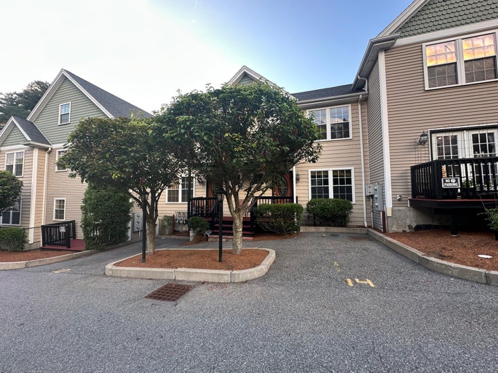 Photo 1 of 18 — 8 Grant St 14, Natick, MA 01760