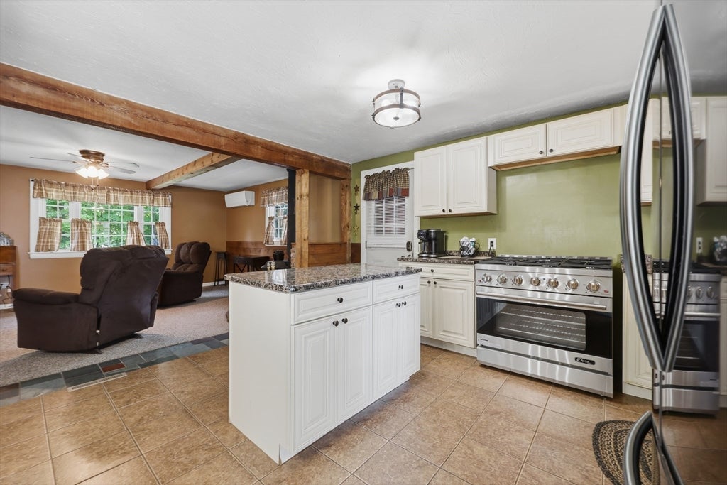 4 Olive Dr, Leominster, MA, 4 Olive Dr, Leominster, MA Photo #7