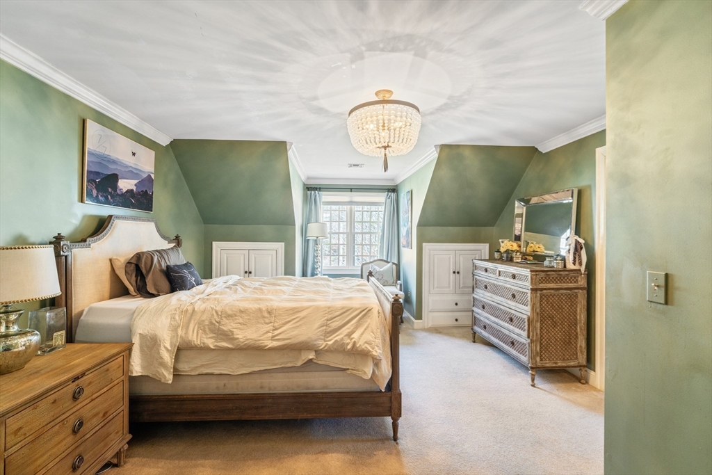 Medfield, Massachusetts 02052, United States, 5 Bedrooms Bedrooms, ,5 BathroomsBathrooms,Residential,Active,103098