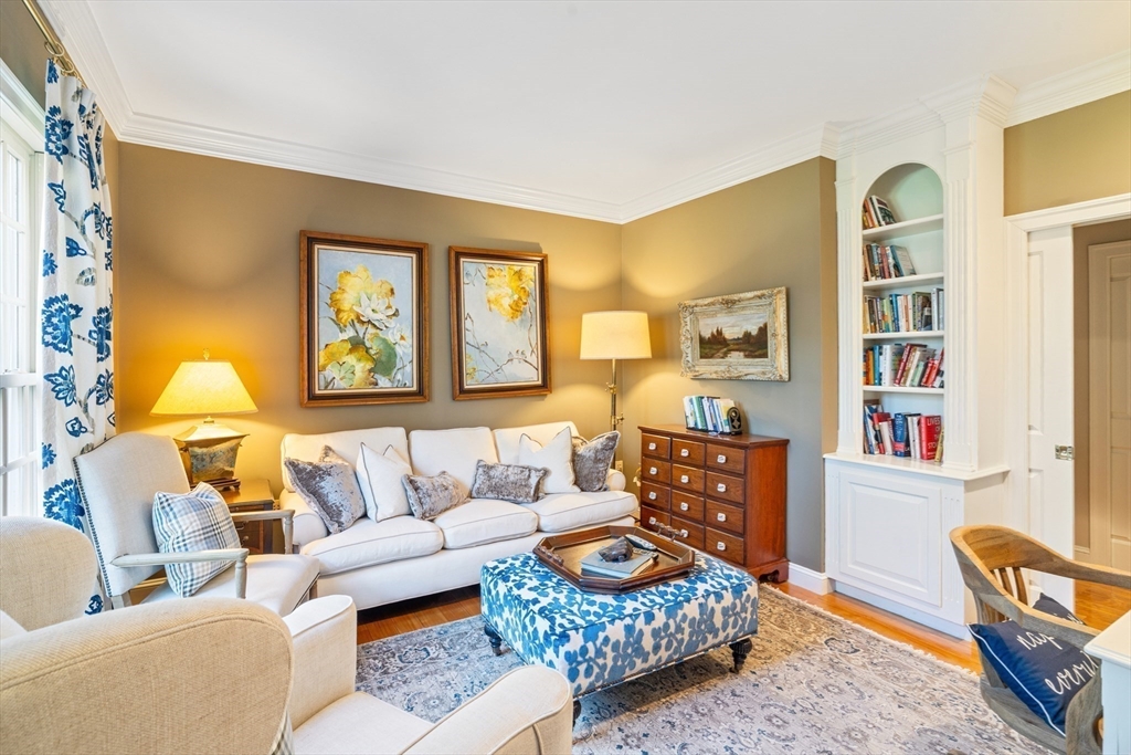 Medfield, Massachusetts 02052, United States, 5 Bedrooms Bedrooms, ,5 BathroomsBathrooms,Residential,Active,103098