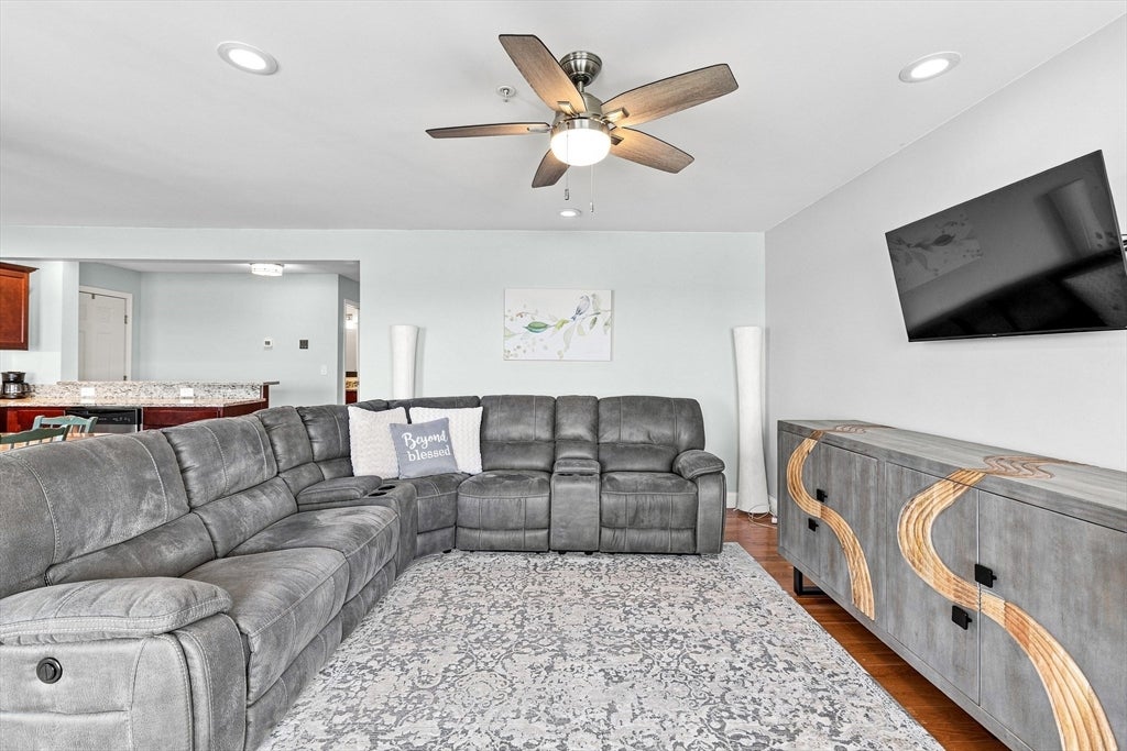 273 Draper St #6, Fall River, MA, 273 Draper St #6, Fall River, MA Photo #32