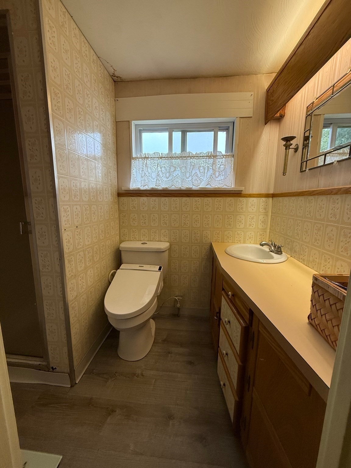 21 Freeman Ave, Webster, MA Photo #24