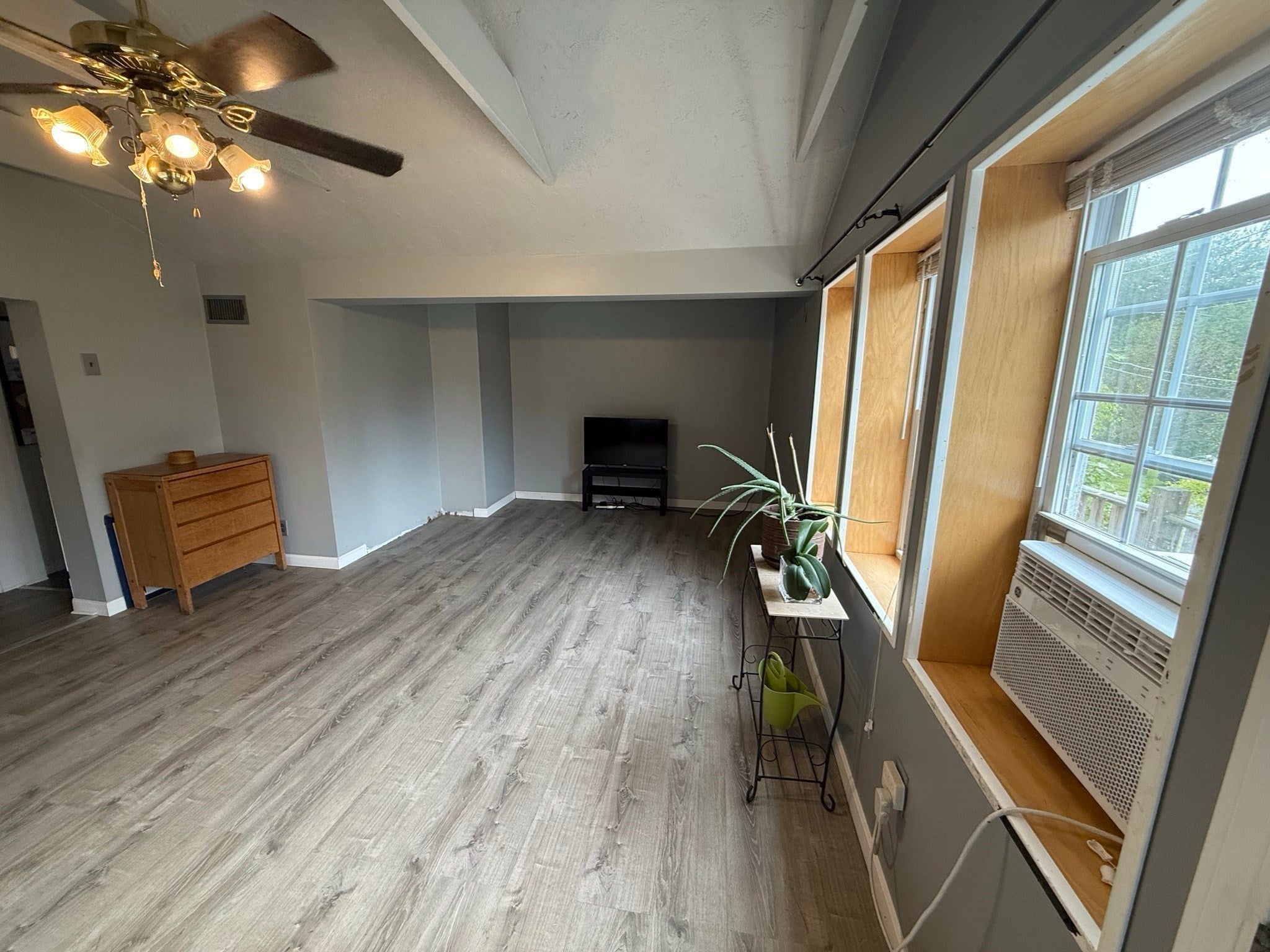 21 Freeman Ave, Webster, MA Photo #16