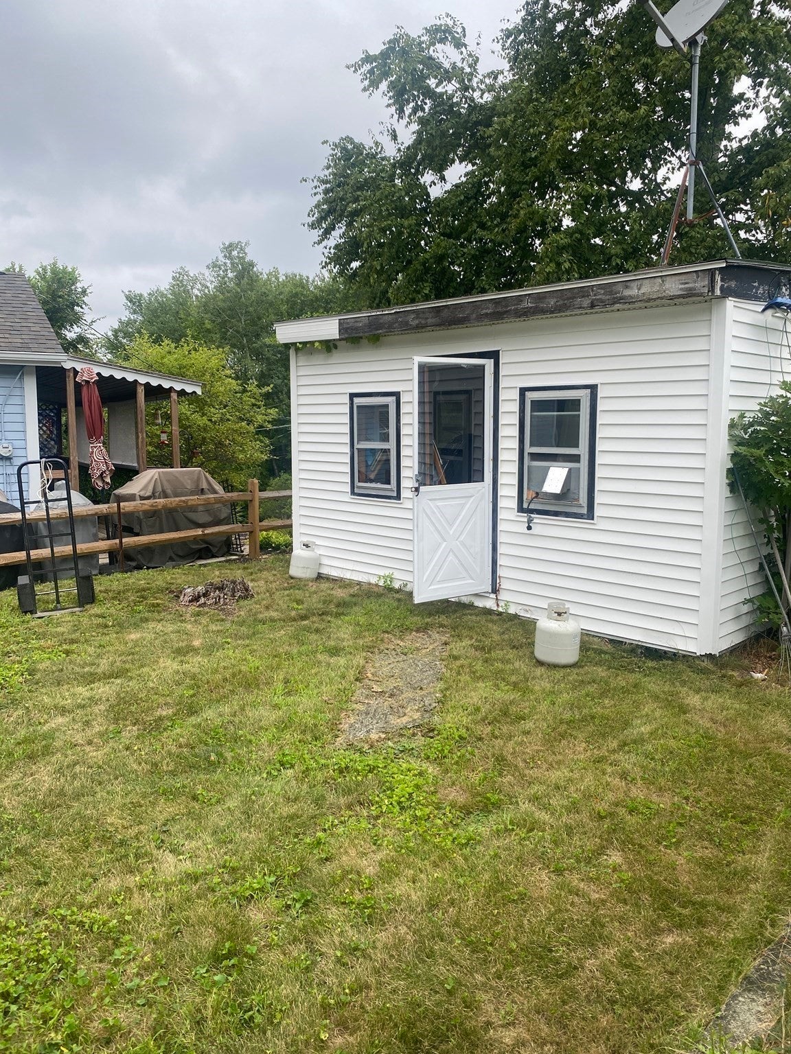 21 Freeman Ave, Webster, MA Photo #7