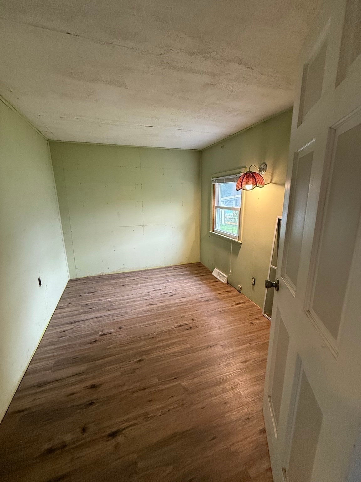 21 Freeman Ave, Webster, MA Photo #22