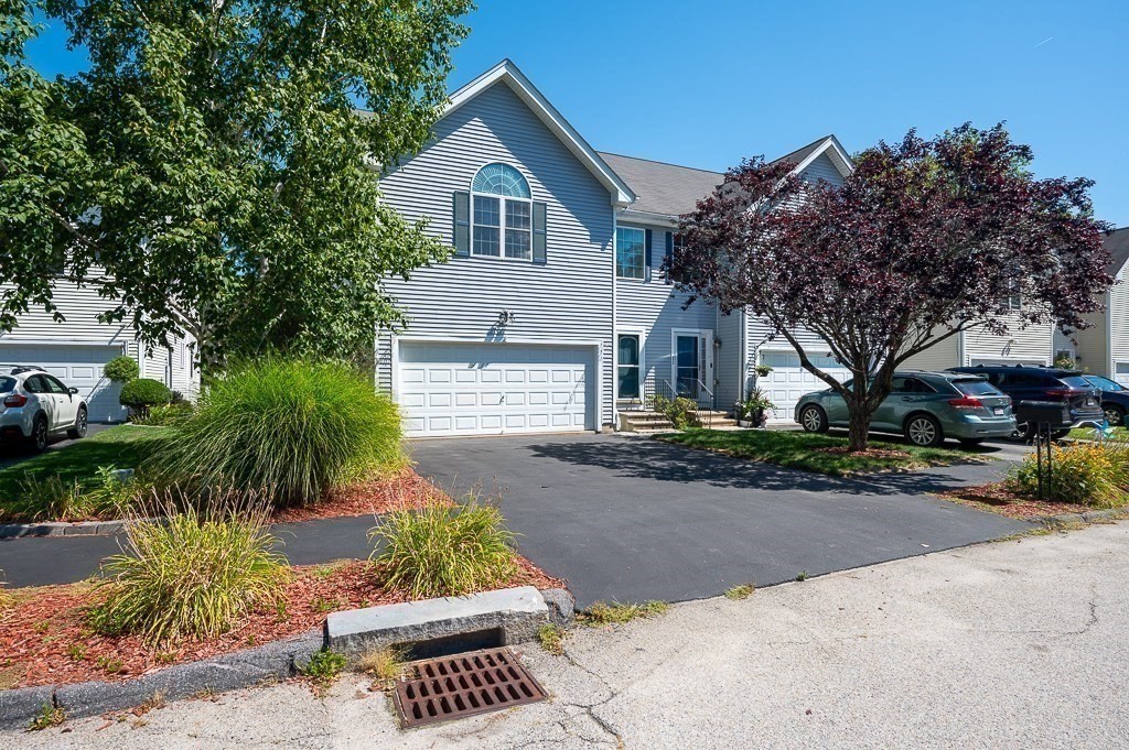 24 Meena Dr
