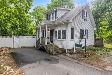25 Bayley Ter Weymouth MA 02190