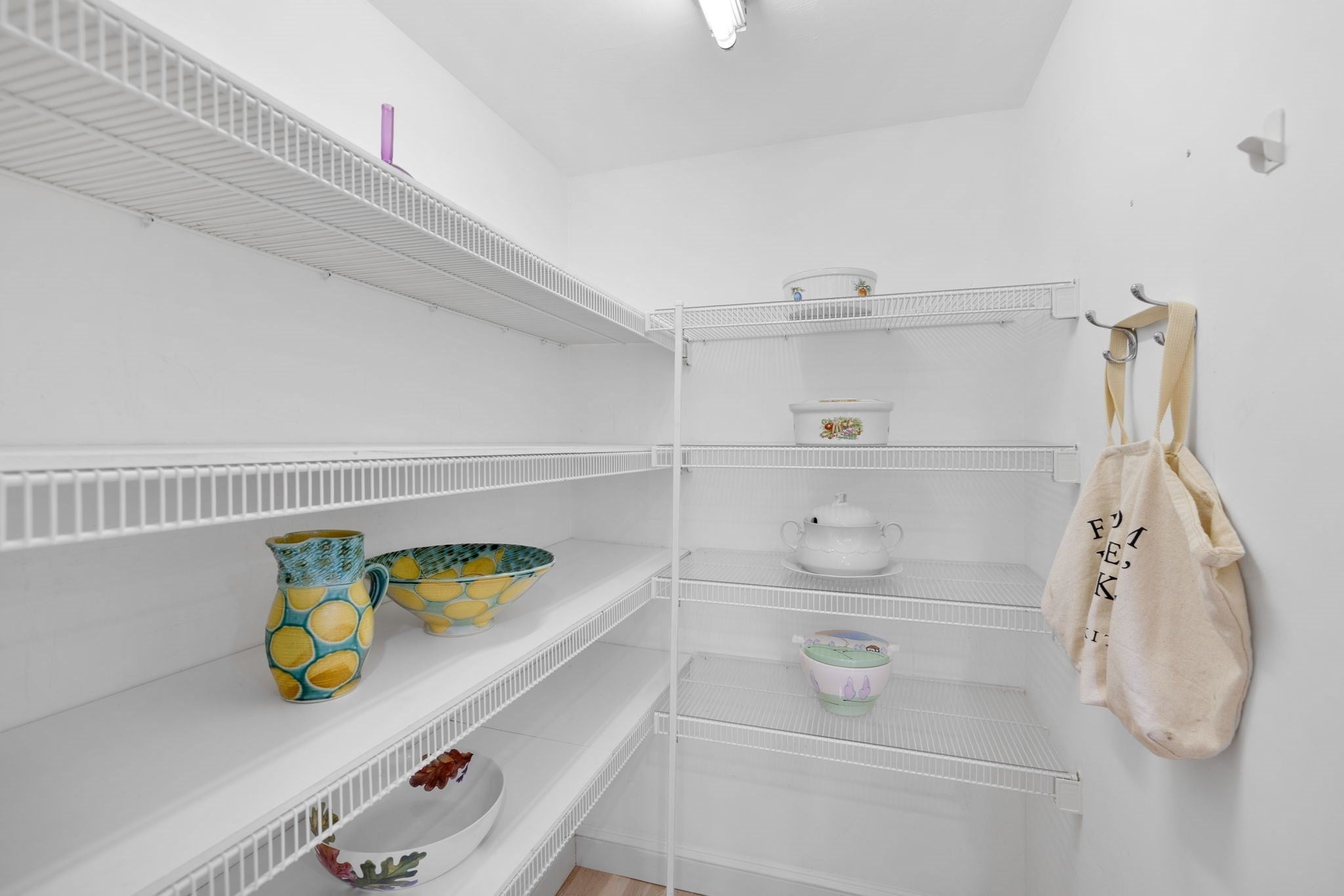 331 Falmouth Woods Rd, Falmouth, MA Photo #10