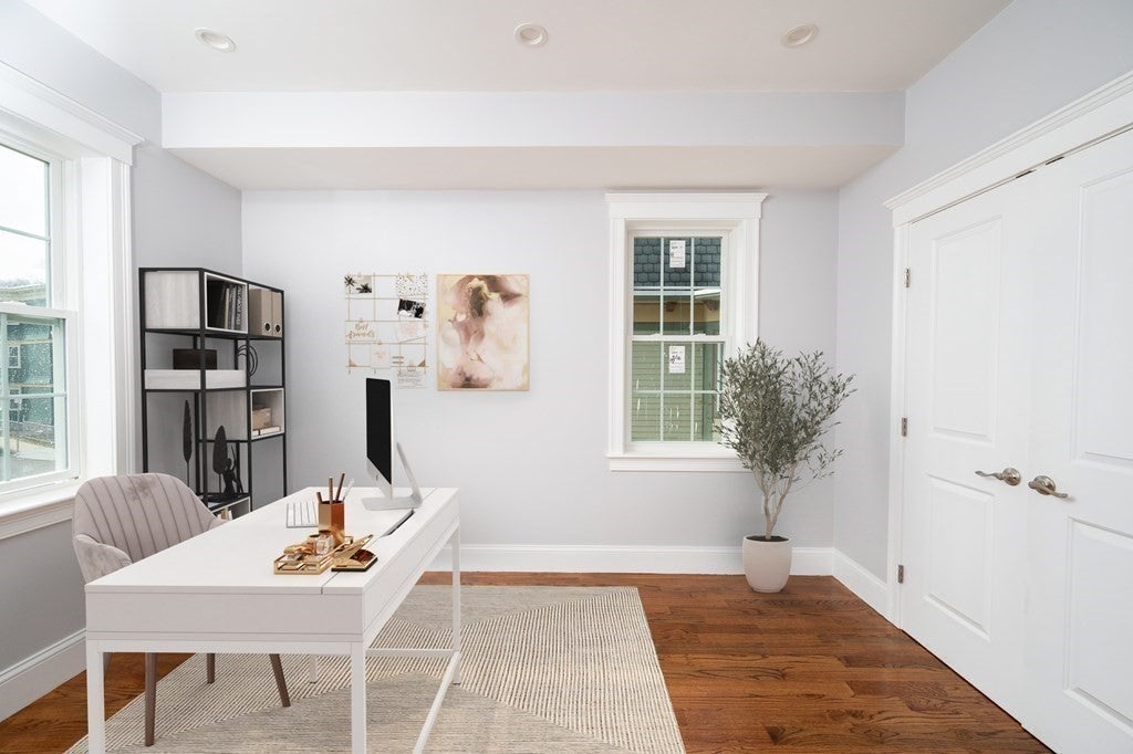 102 Neponset Ave #5, Boston, MA Photo #11