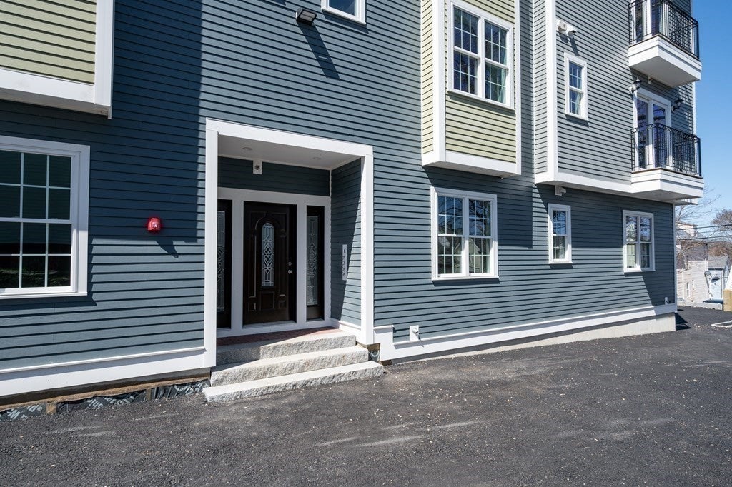 102 Neponset Ave #5, Boston, MA Photo #18