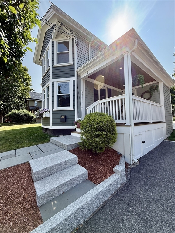 7 Bentwood St