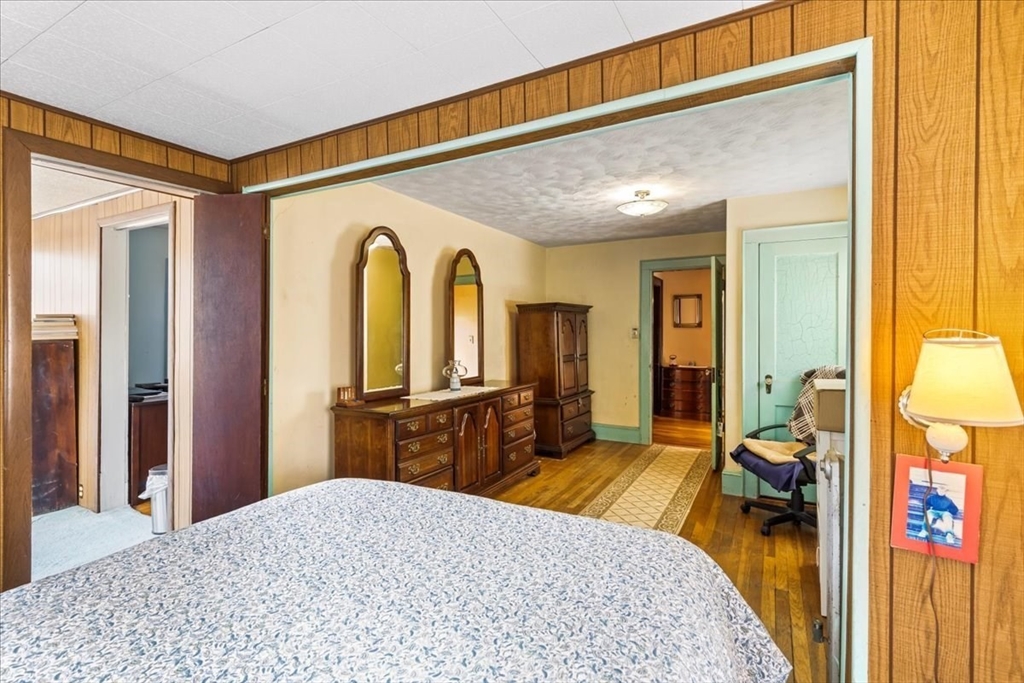 Somerville, Massachusetts 02144, United States, 5 Bedrooms Bedrooms, ,1 BathroomBathrooms,Residential,Active,119906