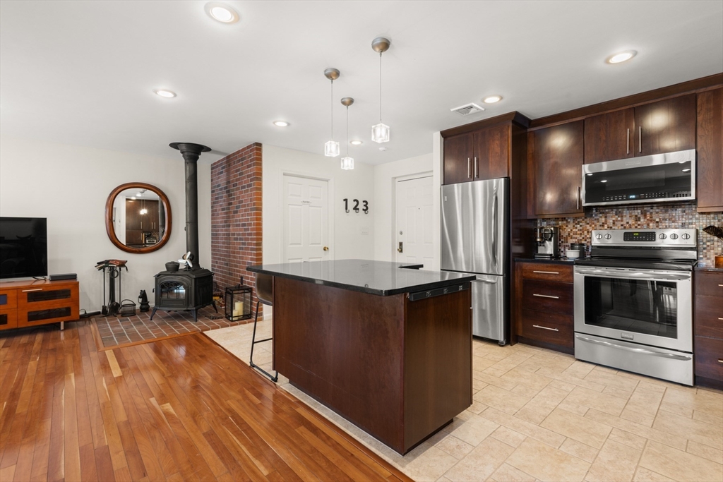 20 Central St 405