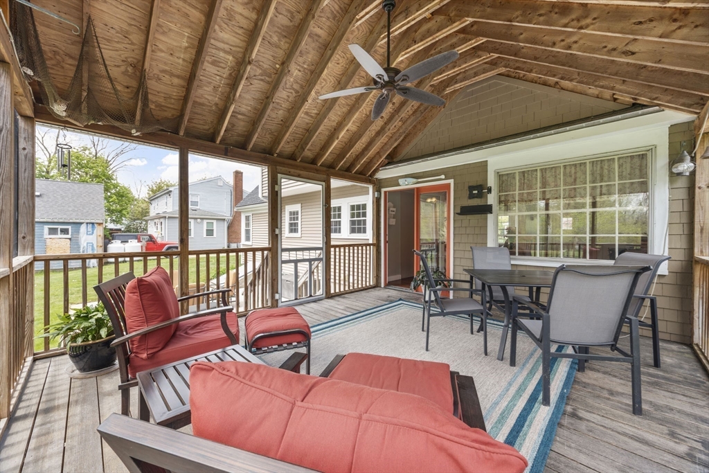 254 N Central St, East Bridgewater, MA Photo #32