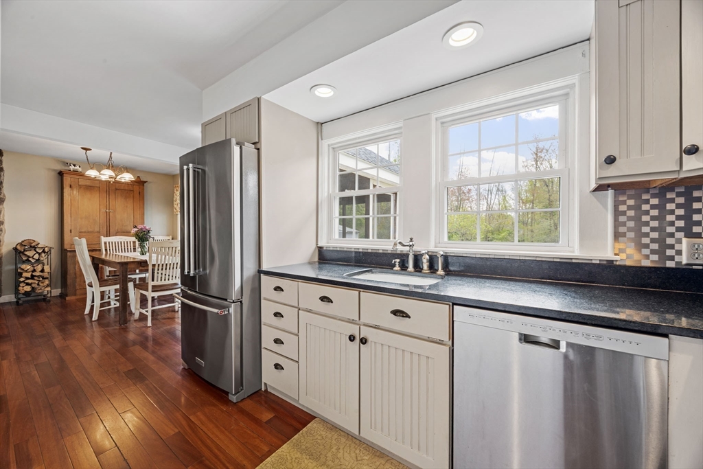 254 N Central St, East Bridgewater, MA Photo #10