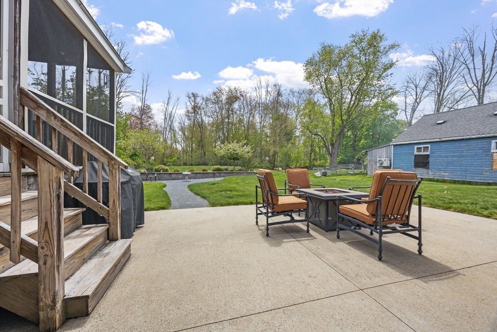 254 N Central St, East Bridgewater, MA Photo #34