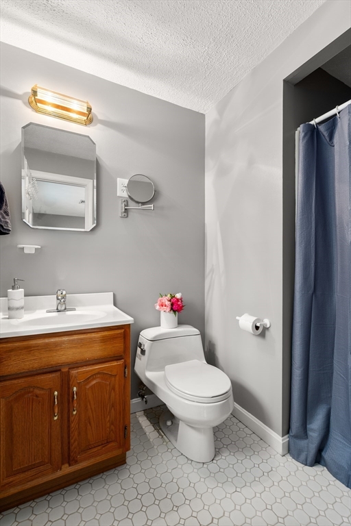 55 Saxony Drive, Sudbury, MA, 55 Saxony Drive, Sudbury, MA Photo #27